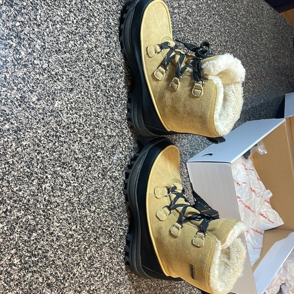 SoftMoc Stephanie2 boots - Picture 6 of 10